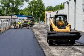 Best Custom Driveway Design  in Refugio, TX